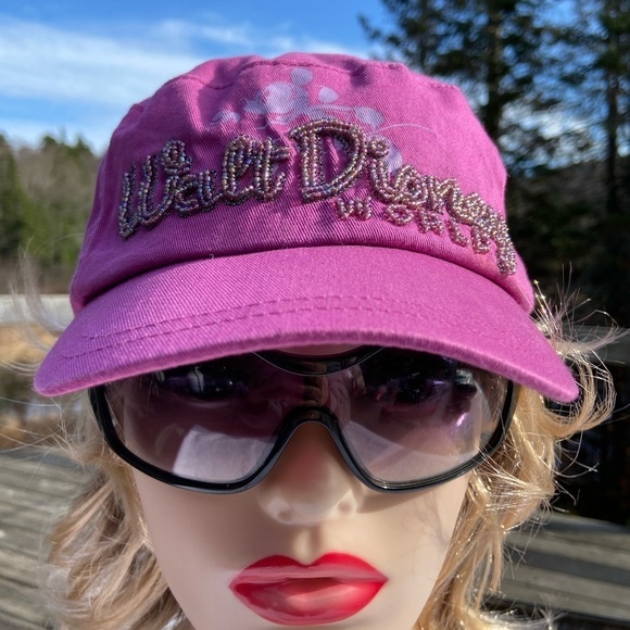 Adult pink Walt Disney World hat one size adjustable - Picture 2 of 7